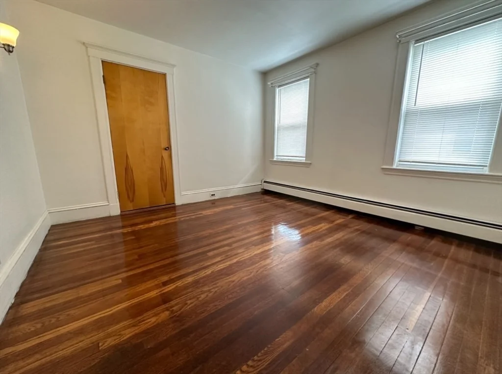 2 bed, 1 bath apartment for rent at 9 Pearl St Unit 9, Belmont — photo 7 of 9