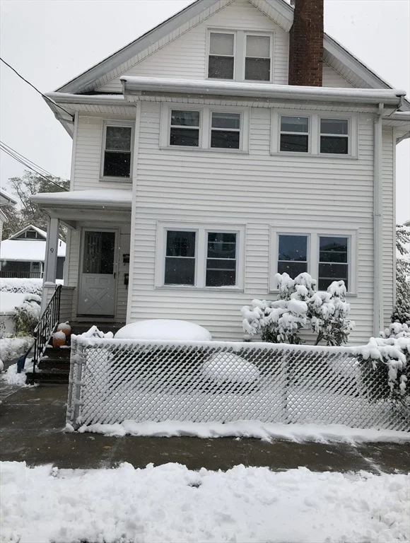 2 bed, 1 bath apartment for rent at 9 Pearl St Unit 9, Belmont — photo 1 of 9