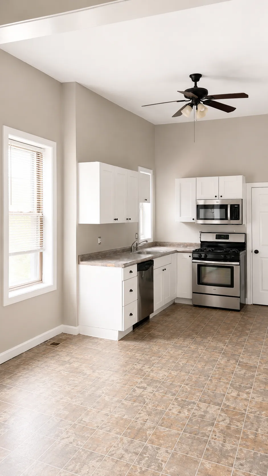 1.5 bed, 1 bath apartment for rent at 9 Pembroke St Unit 1, Chelsea — photo 1 of 6