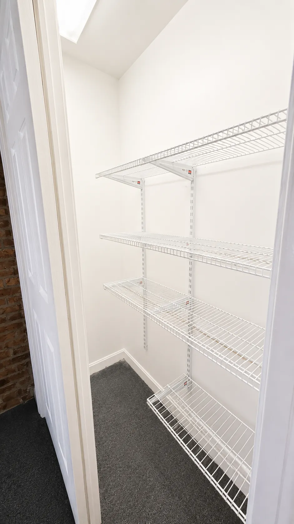1.5 bed, 1 bath apartment for rent at 9 Pembroke St Unit 1, Chelsea — photo 3 of 6