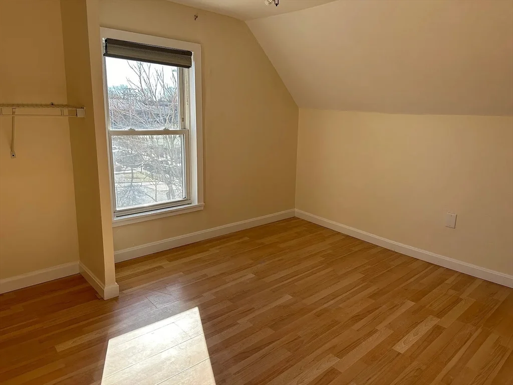 3 bed, 1 bath apartment for rent at 9 Playstead Rd Unit 2, Malden — photo 13 of 21