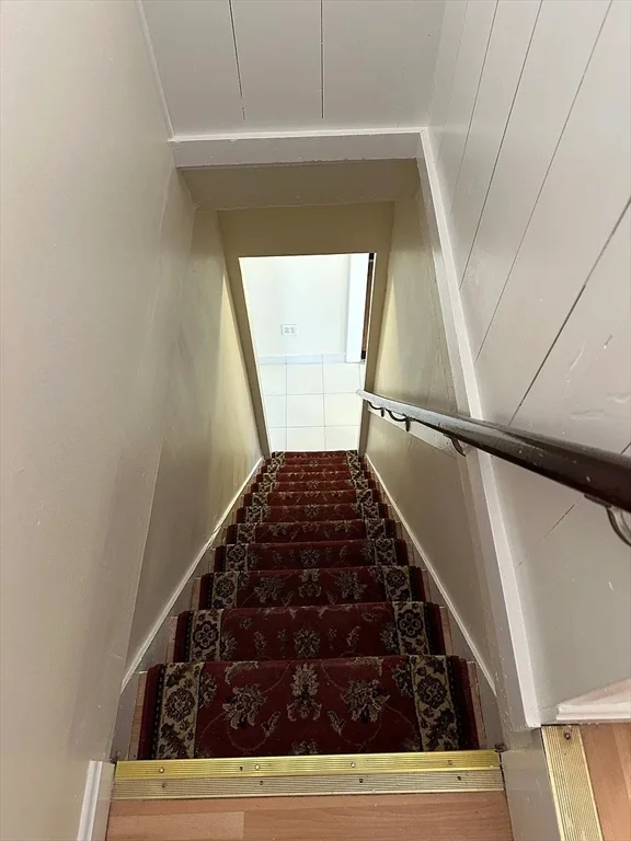 3 bed, 1 bath apartment for rent at 9 Playstead Rd Unit 2, Malden — photo 18 of 21