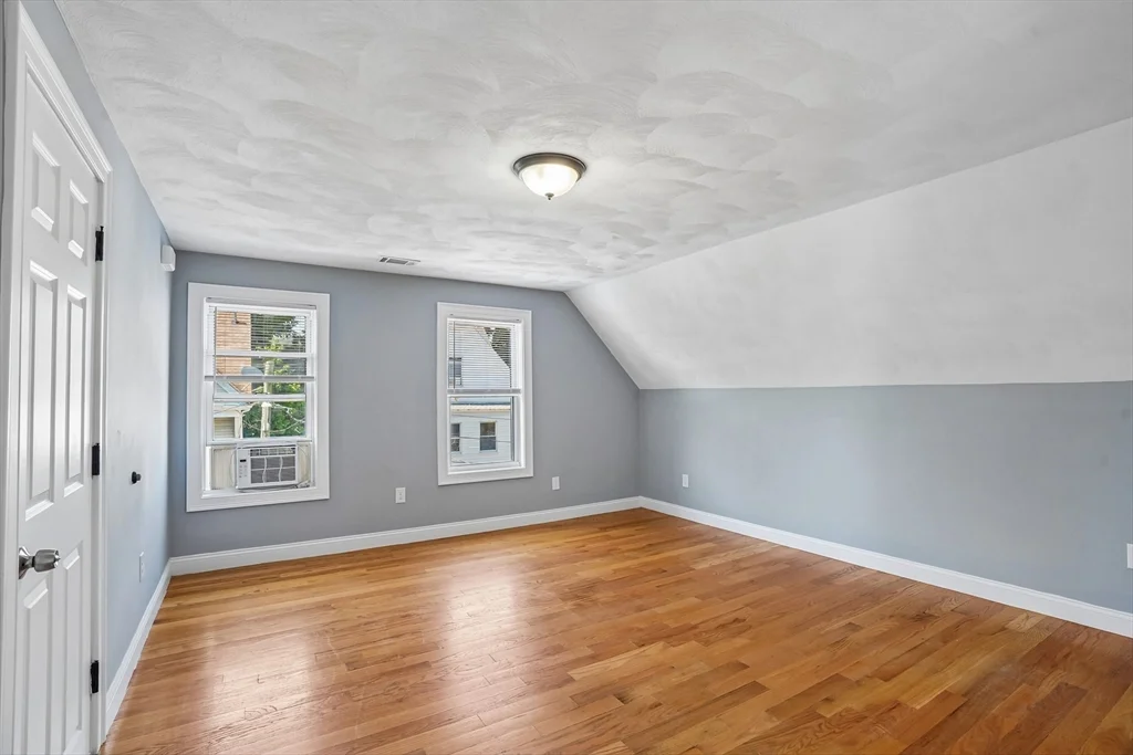 1 bed, 1 bath apartment for rent at 9 Porter St Unit 3, Everett — photo 9 of 23