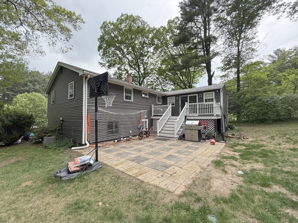 3 bed, 1 bath apartment for rent at 9 Putney Circle Unit 9, Billerica — photo 17 of 23