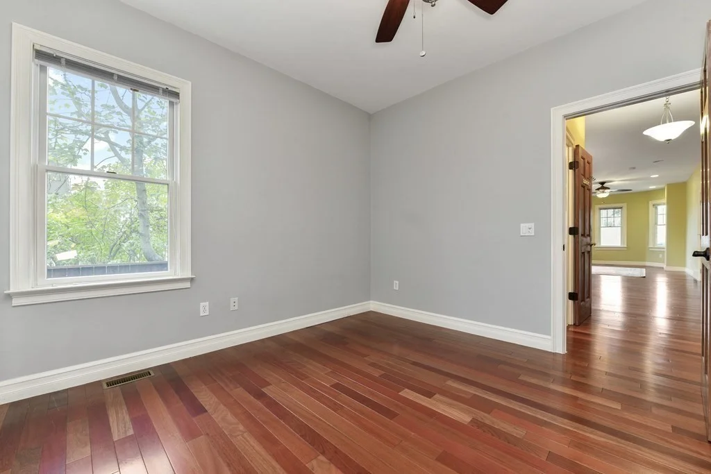 2 bed, 1 bath apartment for rent at 9 Queen St Unit A, Dorchester — photo 6 of 9