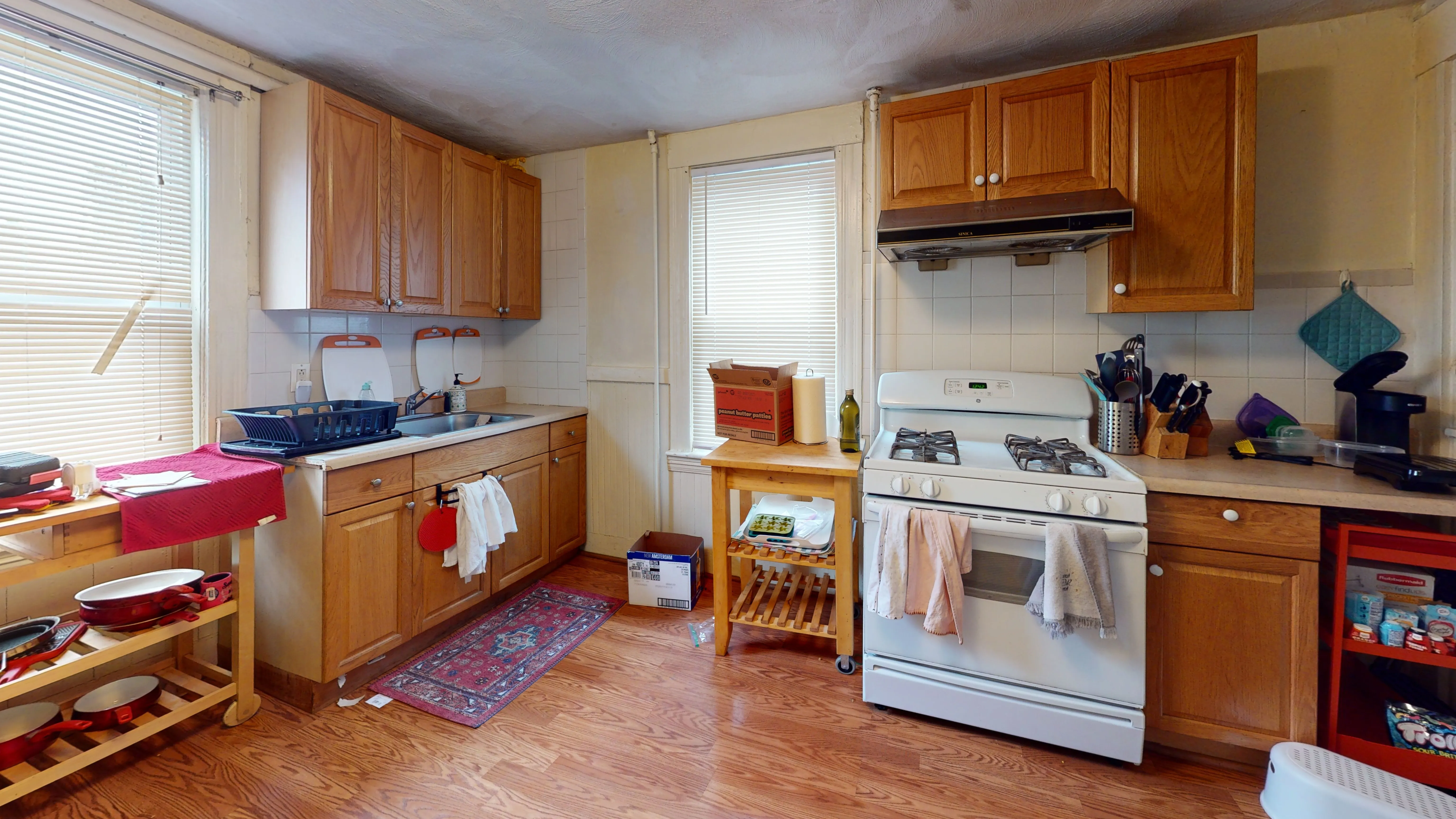 2 bed, 1.5 bath apartment for rent at 9 R Winship St Unit A, Brighton — photo 6 of 11