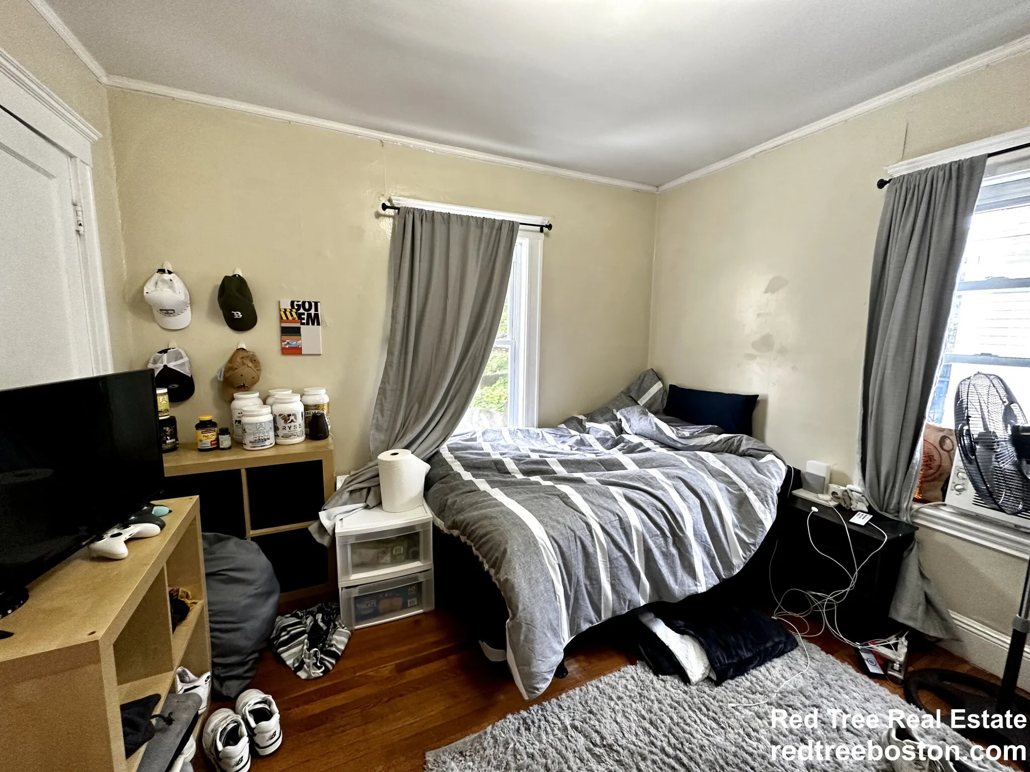 4 bed, 2 bath apartment for rent at 9 Radnor Rd Unit 2, Brighton — photo 15 of 18