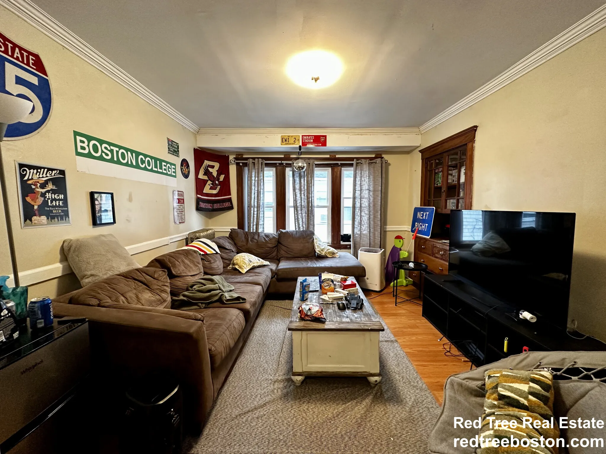 4 bed, 2 bath apartment for rent at 9 Radnor Rd Unit 2, Brighton — photo 1 of 18