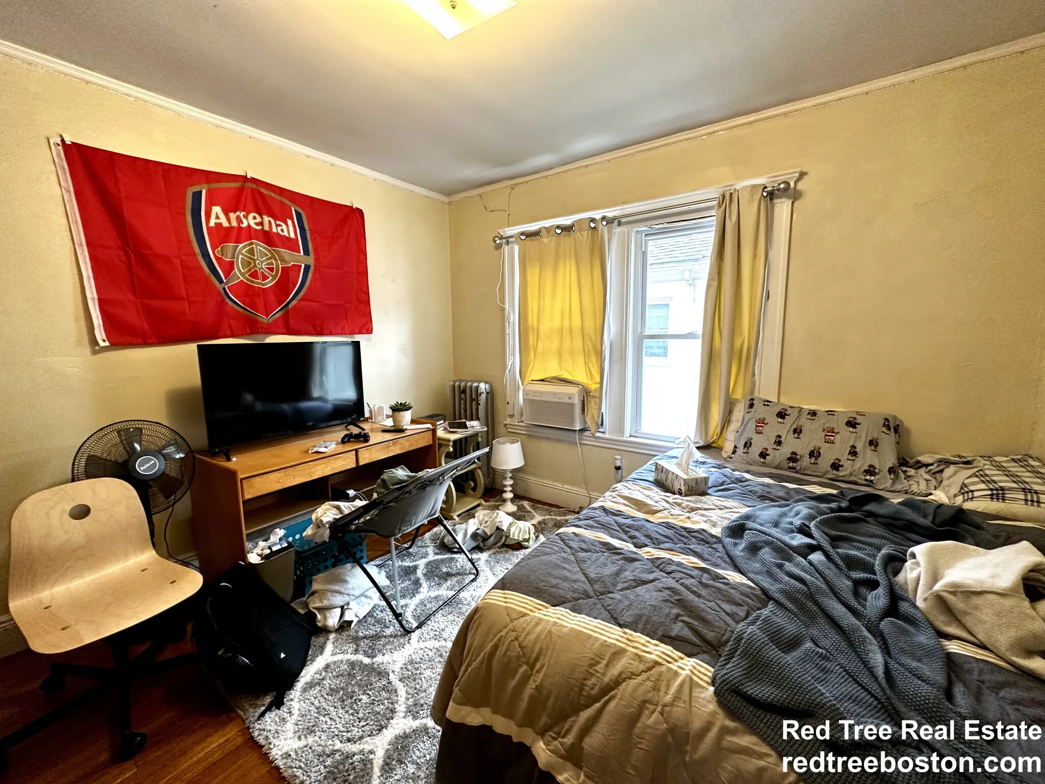 4 bed, 2 bath apartment for rent at 9 Radnor Rd Unit 2, Brighton — photo 12 of 18