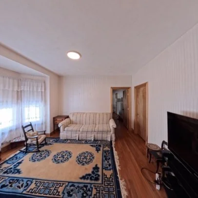 4 bed, 2 bath apartment for rent at 9 Raymond St Unit 1, Allston — photo 3 of 17