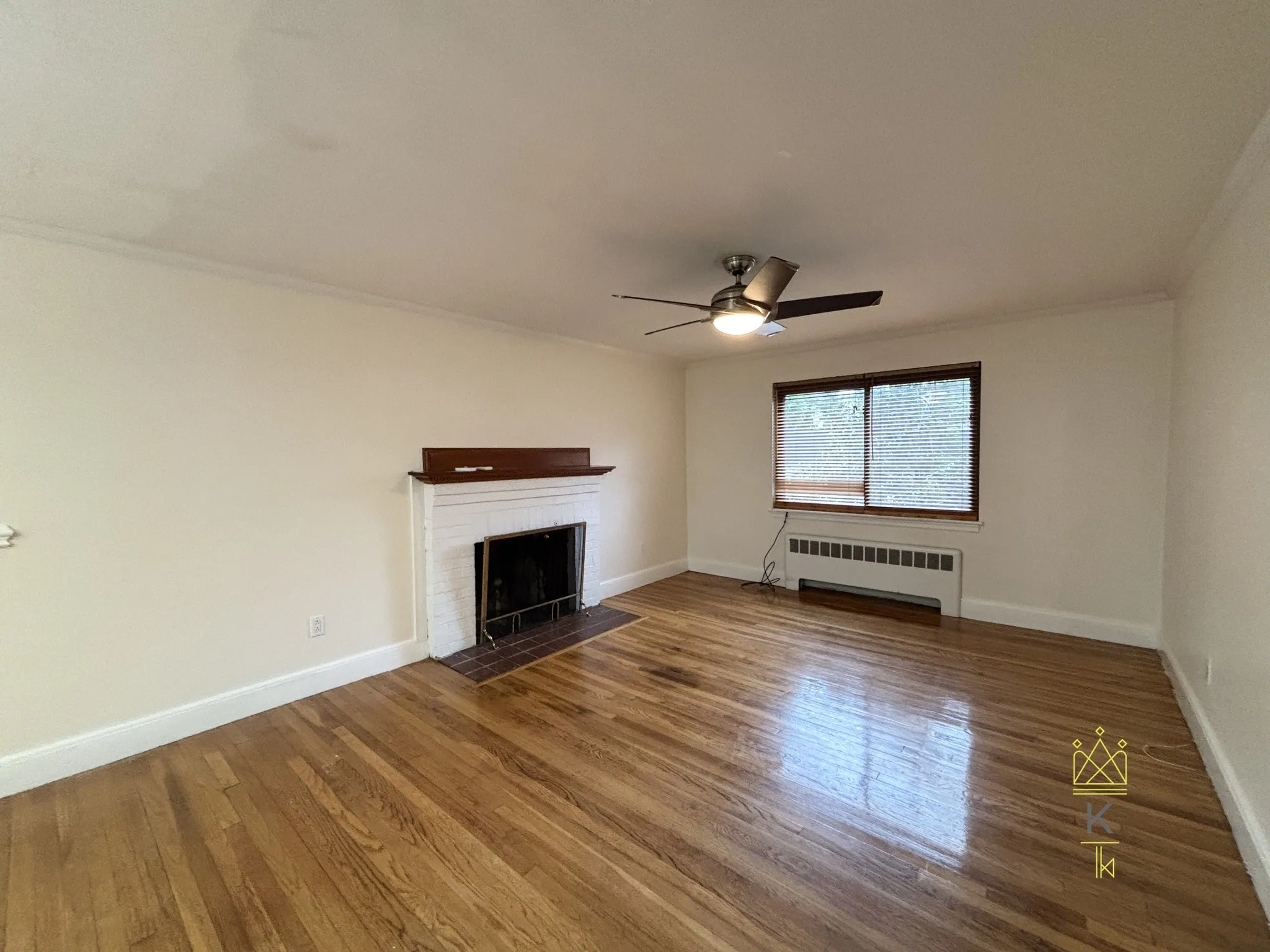 3 bed, 2 bath apartment for rent at 9 Reservoir Rd Unit 1, Chestnut Hill — photo 11 of 21