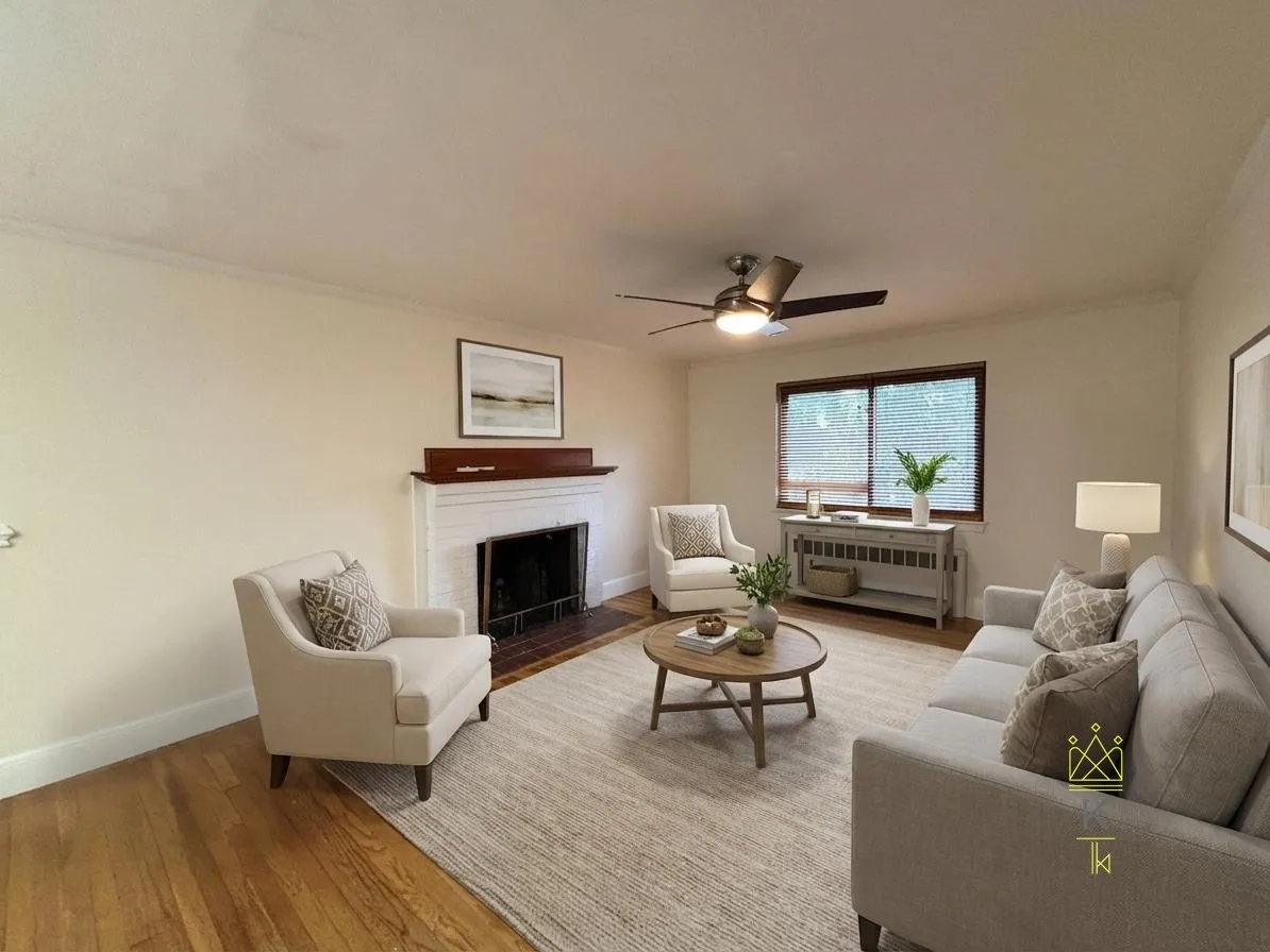 3 bed, 2 bath apartment for rent at 9 Reservoir Rd Unit 1, Chestnut Hill