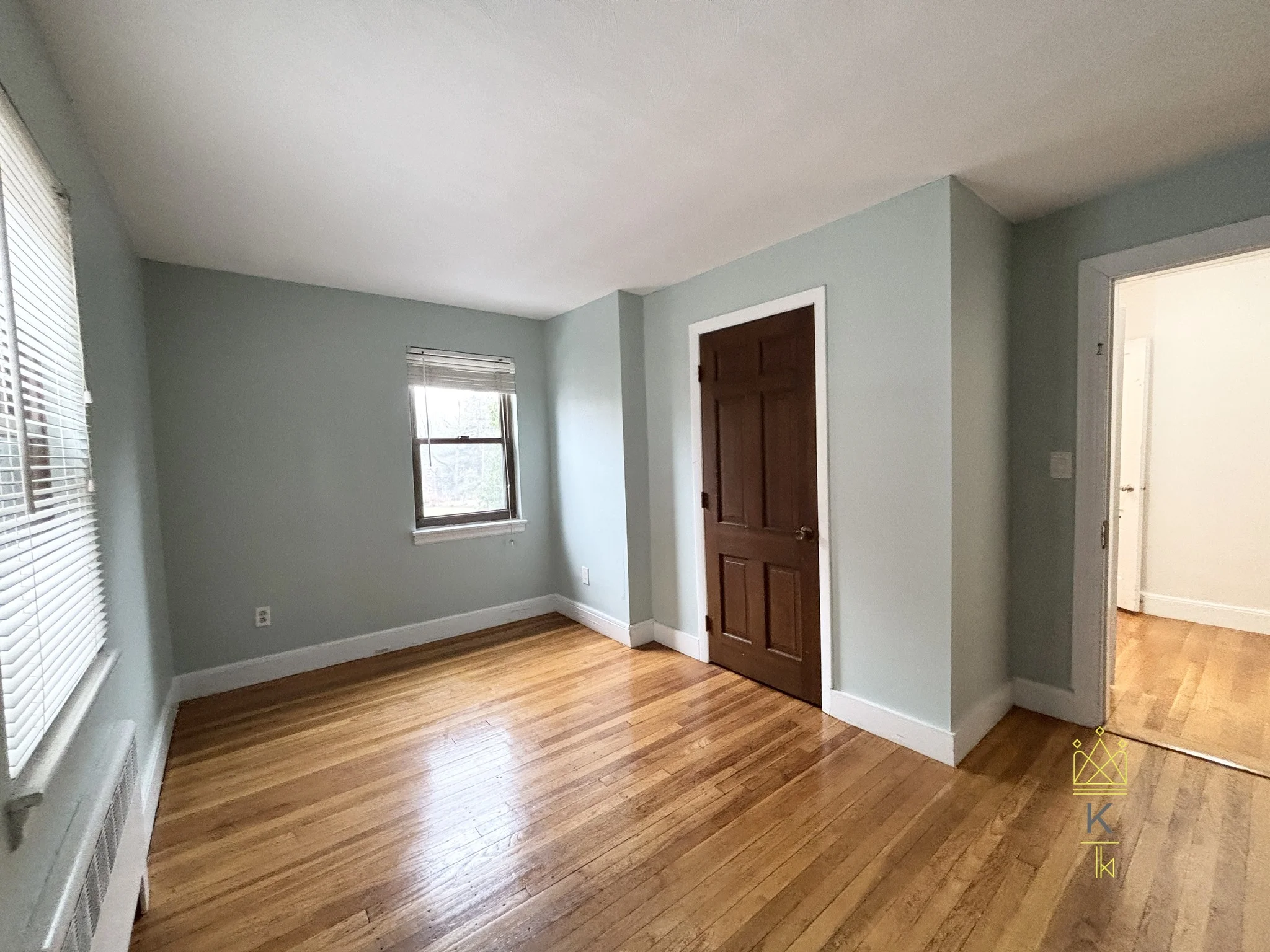 3 bed, 2 bath apartment for rent at 9 Reservoir Rd Unit 1, Chestnut Hill — photo 18 of 21