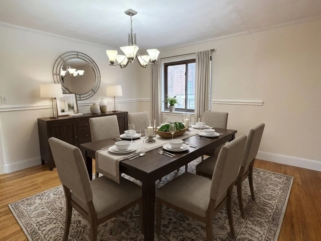 3 bed, 2 bath apartment for rent at 9 Reservoir Rd Unit 2, Chestnut Hill — photo 2 of 12
