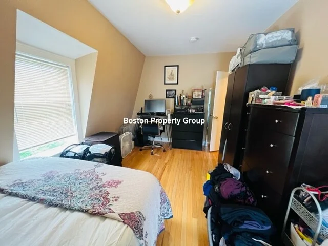 2 bed, 1.5 bath apartment for rent at 9 Rice St Unit 5, Brookline — photo 4 of 9