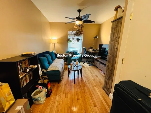2 bed, 1.5 bath apartment for rent at 9 Rice St Unit 5, Brookline — photo 2 of 9