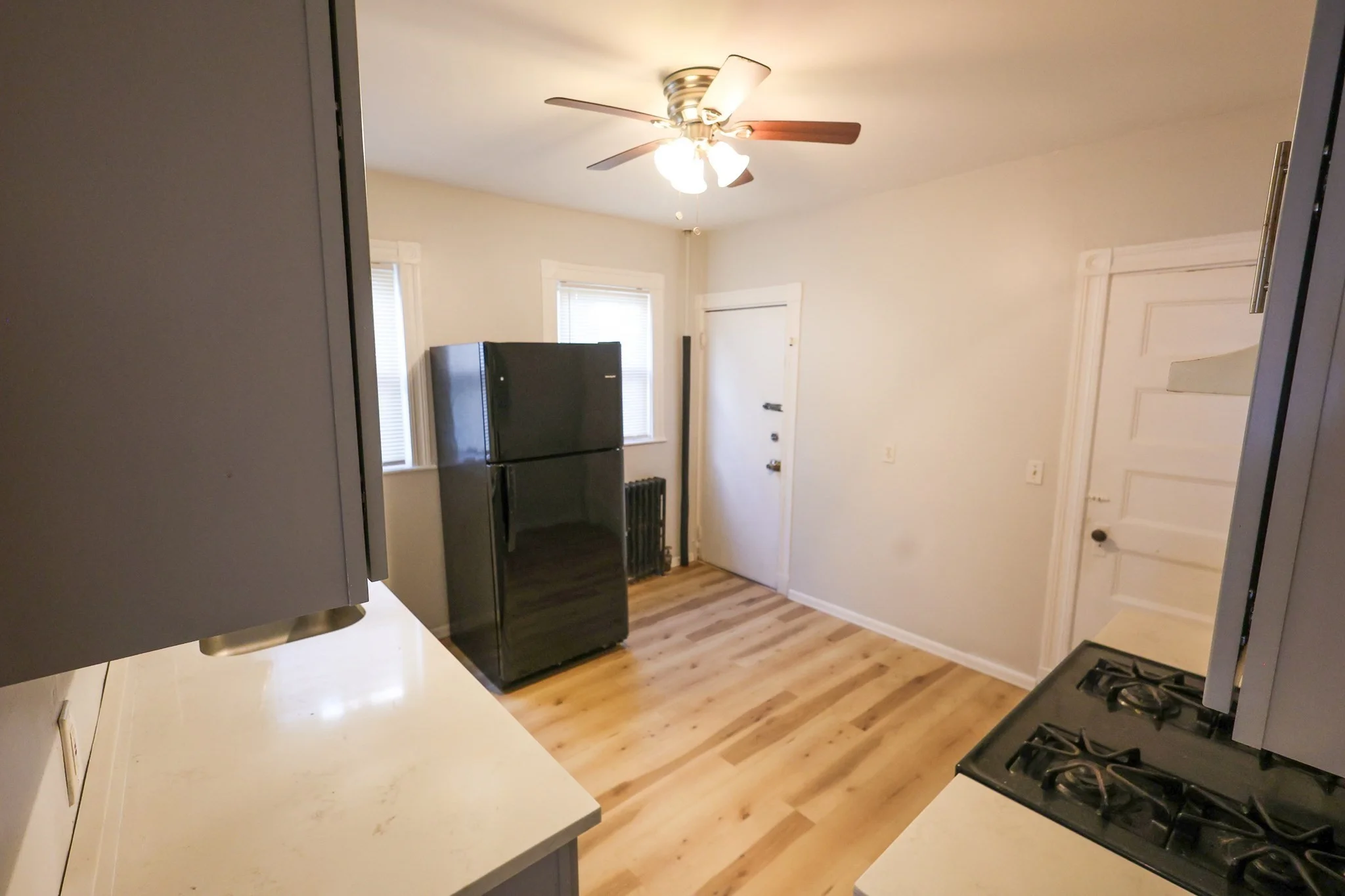 3 bed, 1 bath apartment for rent at 9 Ridgewood St Unit 2, Dorchester — photo 1 of 13
