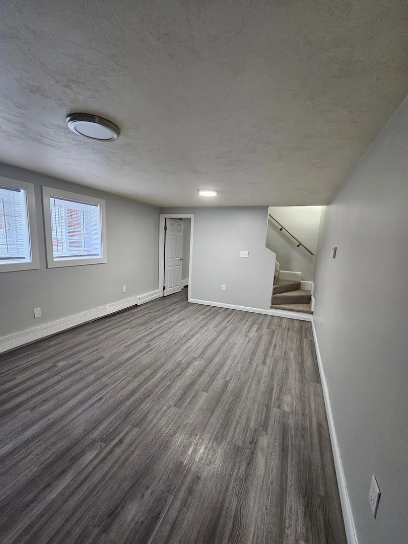 3 bed, 1 bath apartment for rent at 9 River Street Ter Unit 1B, Hyde Park — photo 1 of 14