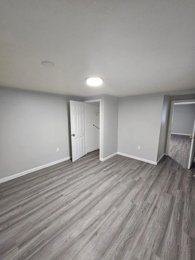 3 bed, 1 bath apartment for rent at 9 River Street Ter Unit 1B, Hyde Park — photo 11 of 14