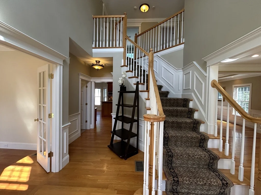 4 bed, 3 bath apartment for rent at 9 Rosegate Rd Unit 9, Needham — photo 2 of 22