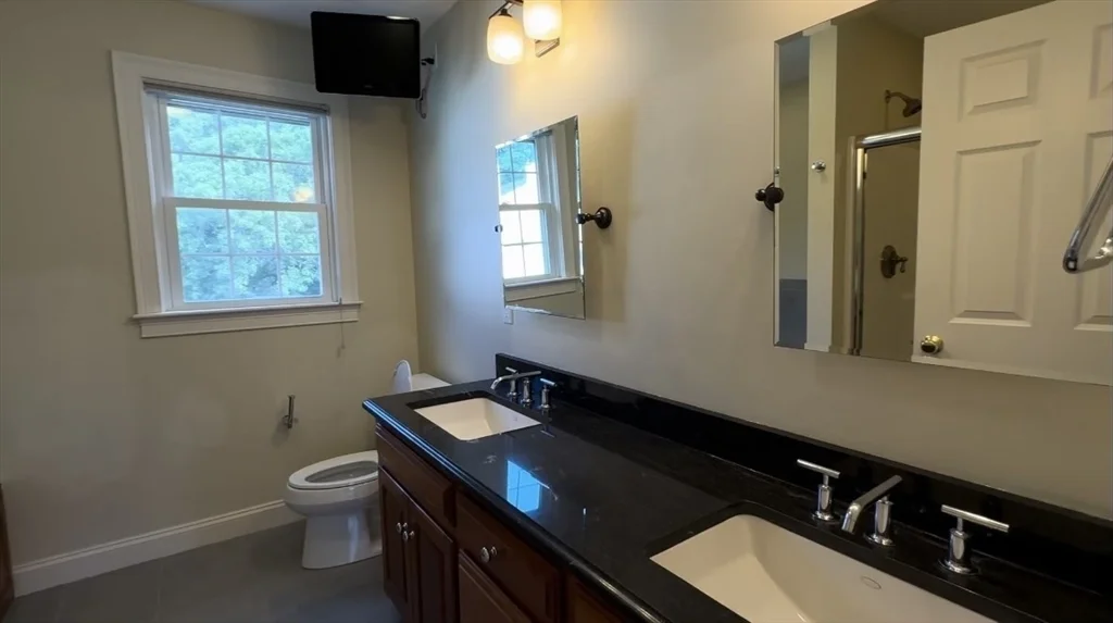4 bed, 3 bath apartment for rent at 9 Rosegate Rd Unit 9, Needham — photo 14 of 22