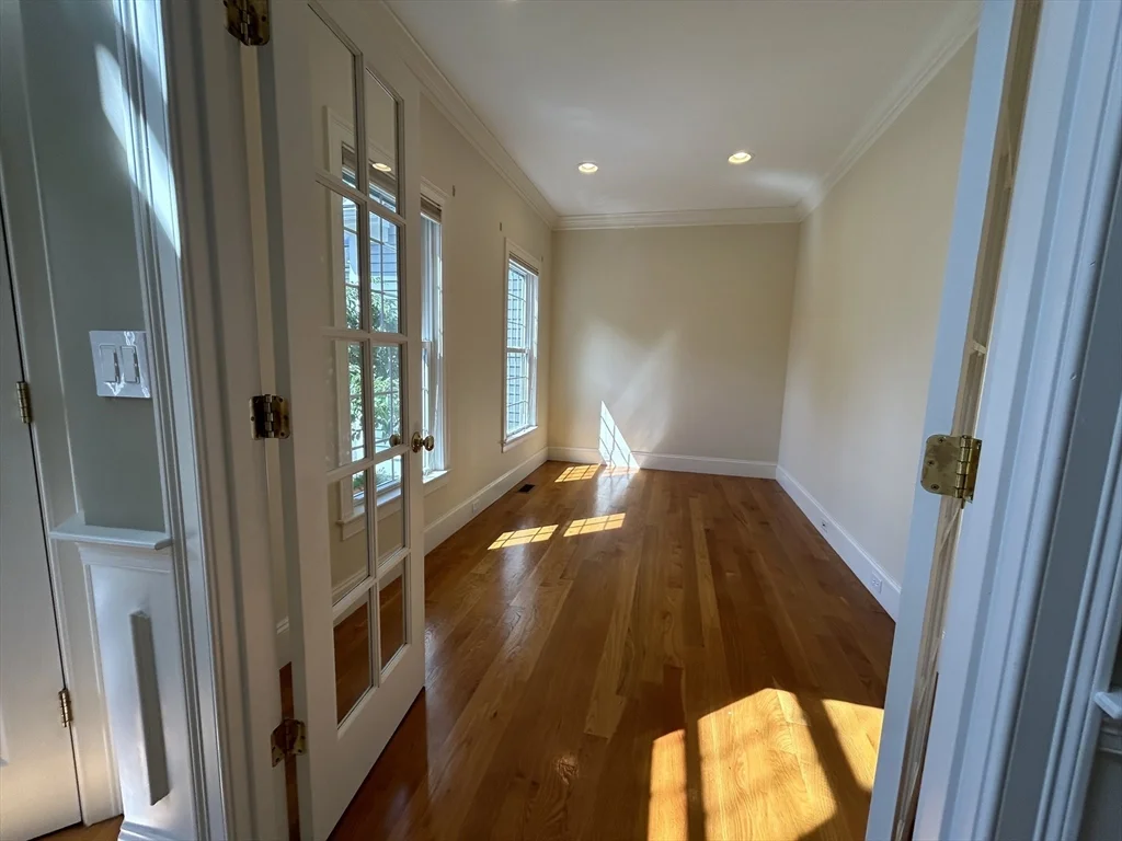 4 bed, 3 bath apartment for rent at 9 Rosegate Rd Unit 9, Needham — photo 11 of 22