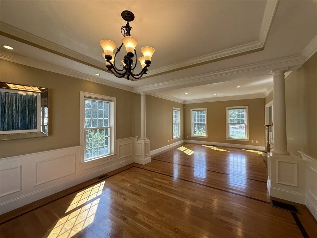 4 bed, 3 bath apartment for rent at 9 Rosegate Rd Unit 9, Needham — photo 5 of 22