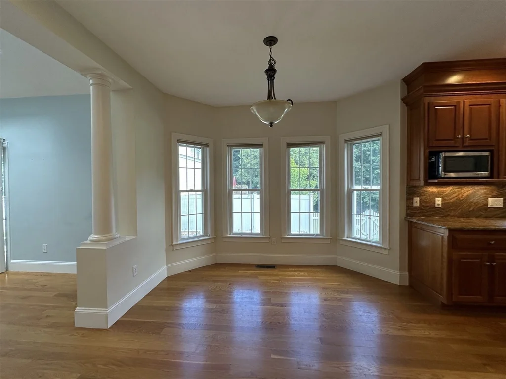4 bed, 3 bath apartment for rent at 9 Rosegate Rd Unit 9, Needham — photo 7 of 22