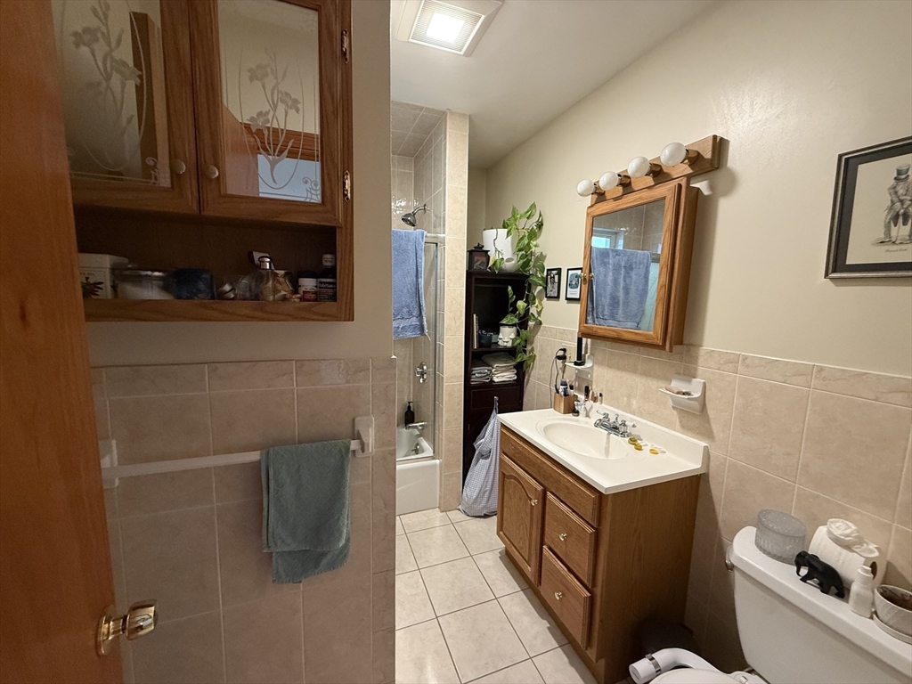 2 bed, 1 bath apartment for rent at 9 Rossmore St Unit 1, Somerville — photo 8 of 19