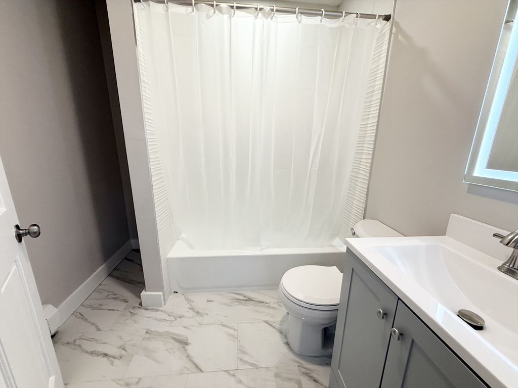 2 bed, 1 bath apartment for rent at 9 Ruggles Unit 3, Roxbury — photo 6 of 6