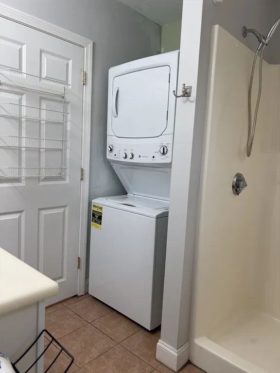 2 bed, 1 bath apartment for rent at 9 Russell Holmes Way Unit 2, Carver — photo 9 of 9