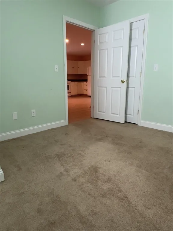 2 bed, 1 bath apartment for rent at 9 Russell Holmes Way Unit 2, Carver — photo 7 of 9
