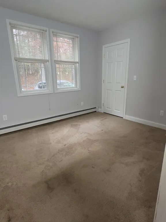 2 bed, 1 bath apartment for rent at 9 Russell Holmes Way Unit 2, Carver — photo 4 of 9