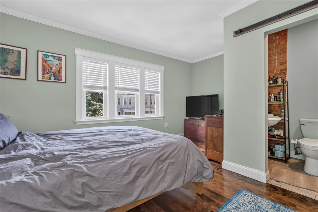 3 bed, 2 bath apartment for rent at 9 S Munroe Terr Unit 9, Dorchester — photo 23 of 25