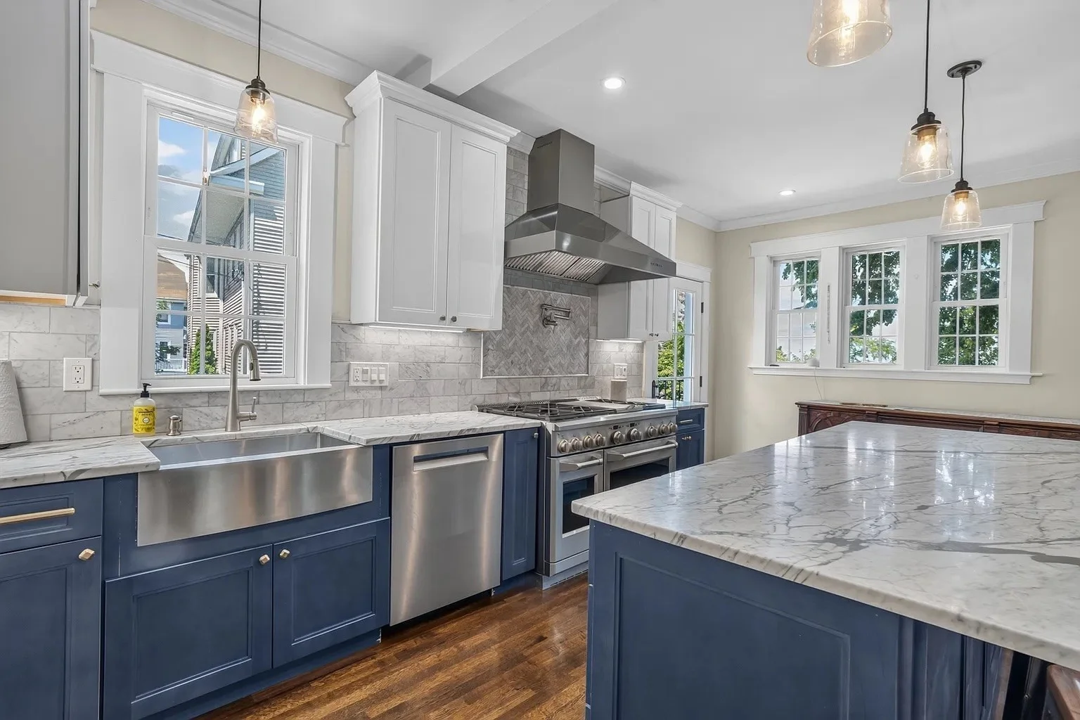 3 bed, 2 bath apartment for rent at 9 S Munroe Terr Unit 9, Dorchester