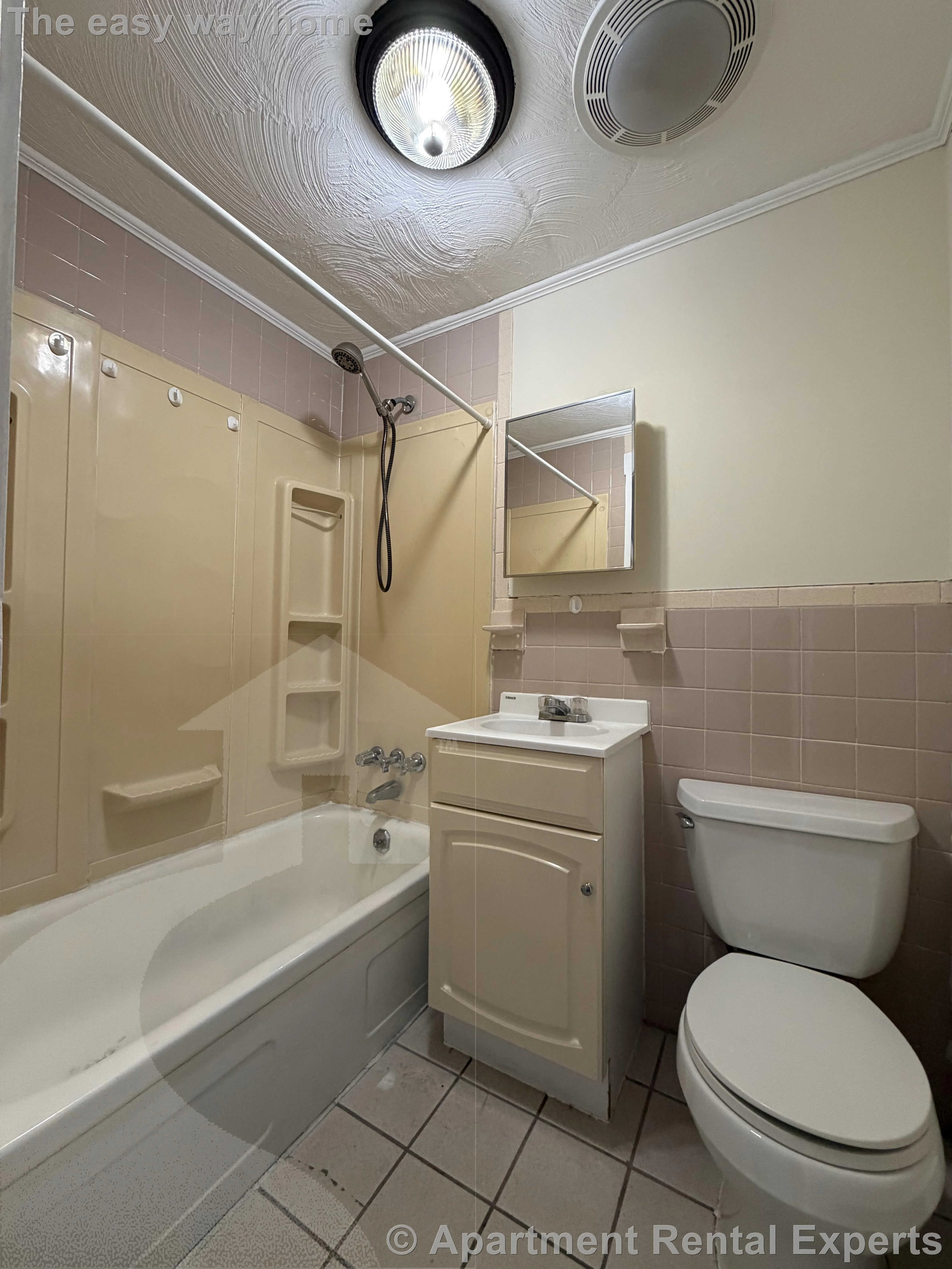 1 bed, 1 bath apartment for rent at 9 School St Unit 1, Union Square — photo 7 of 9