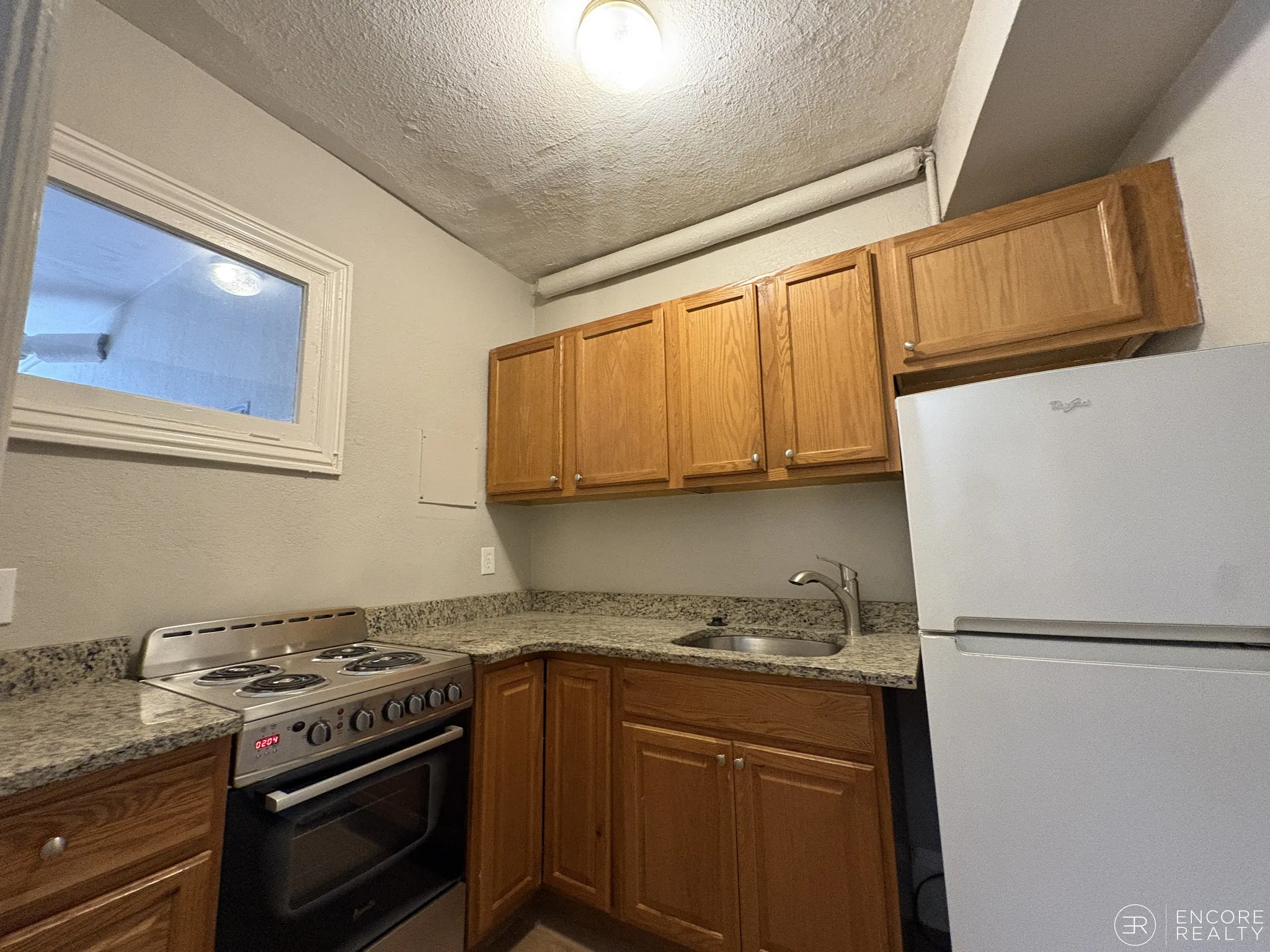 Studio bed, 1 bath apartment for rent at 9 Sewall Ave Unit 1, Coolidge Corner — photo 1 of 7