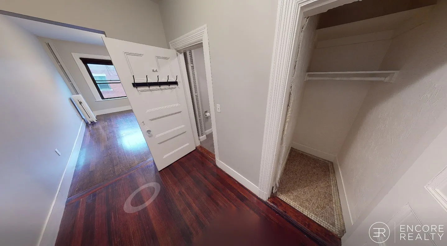 Studio bed, 1 bath apartment for rent at 9 Sewall Ave Unit 212, Coolidge Corner — photo 6 of 7