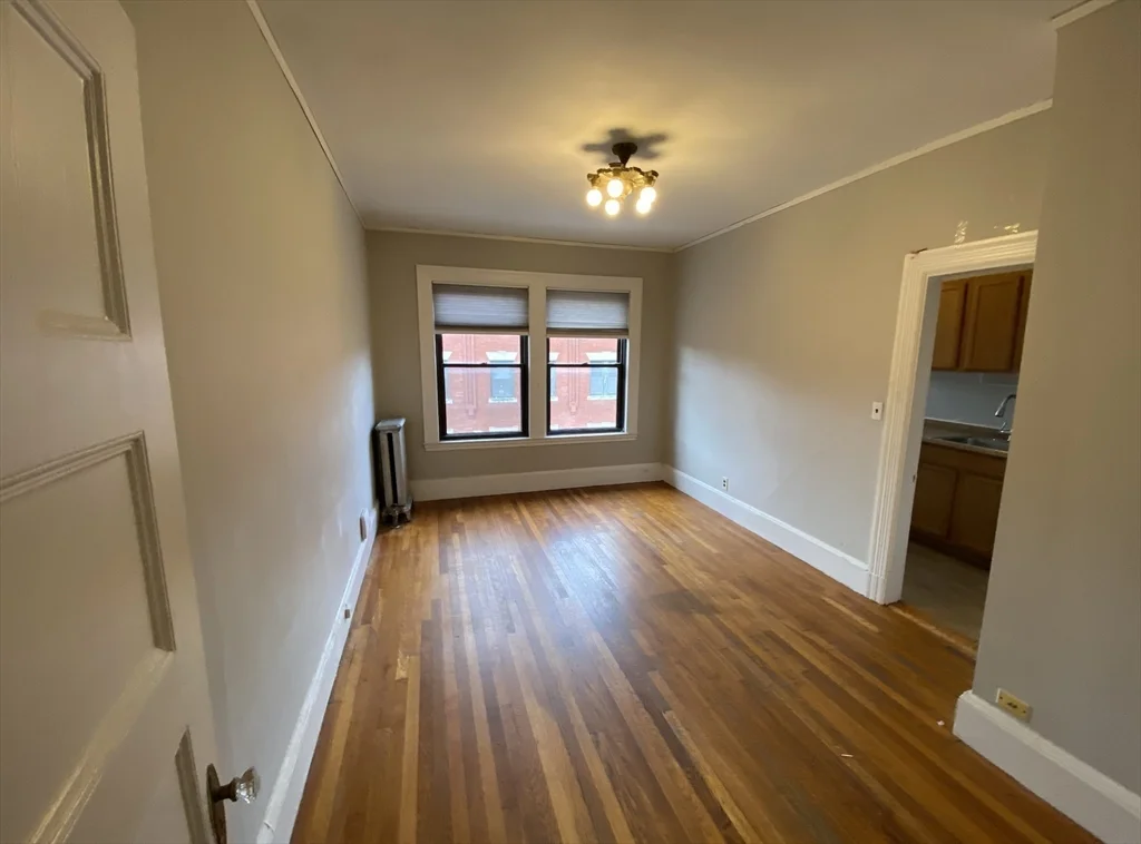 Studio bed, 1 bath apartment for rent at 9 Sewall Ave Unit 312, Coolidge Corner — photo 3 of 10
