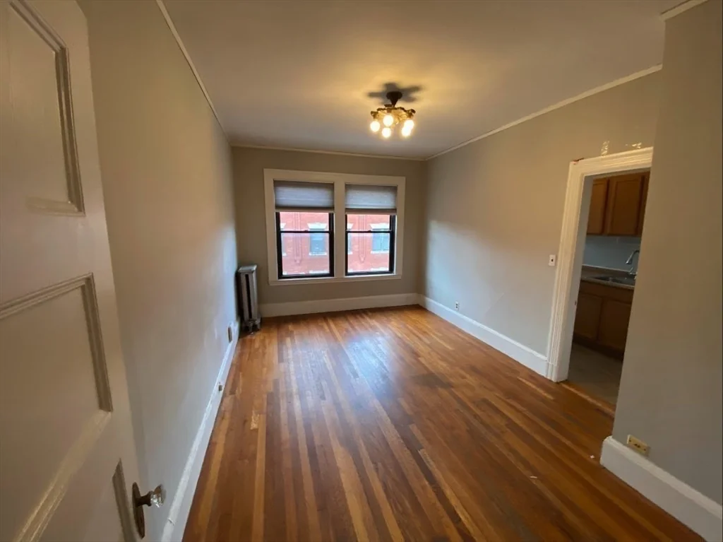 Studio bed, 1 bath apartment for rent at 9 Sewall Ave Unit 312, Coolidge Corner — photo 5 of 9