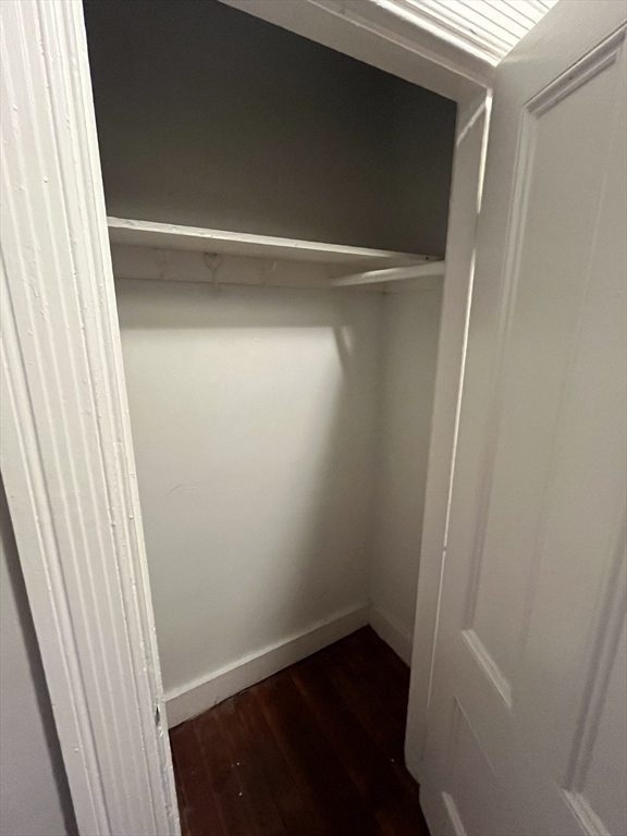 1 bed, 1 bath apartment for rent at 9 Sewall Ave Unit 5, Coolidge Corner — photo 4 of 8