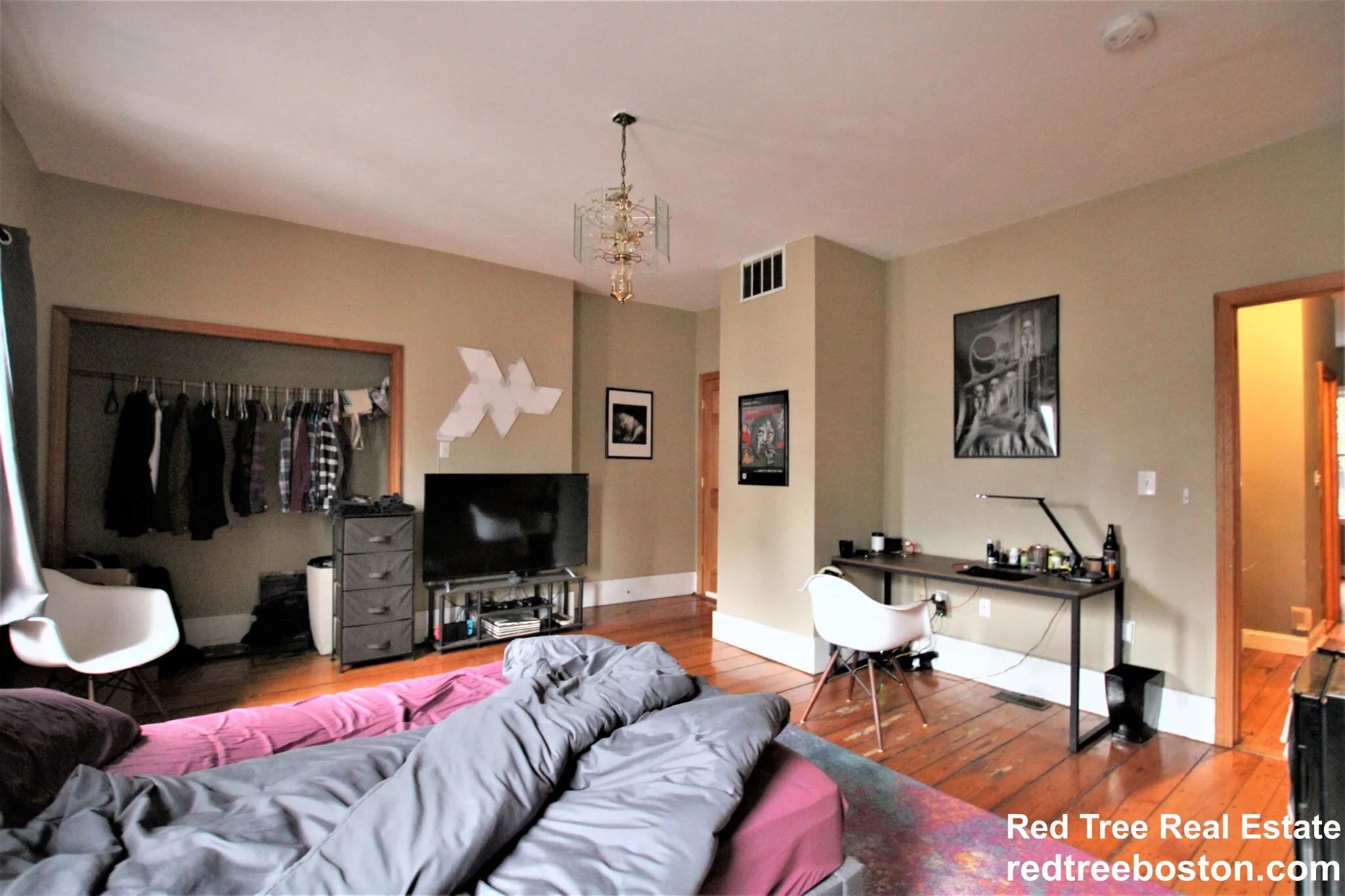 6 bed, 4+ bath apartment for rent at 9 Sewall St Unit 1, Mission Hill — photo 12 of 27