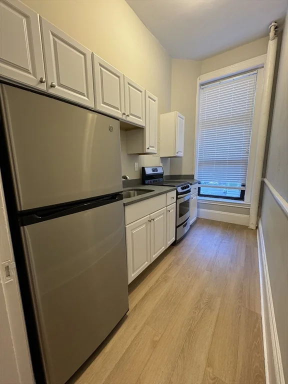 Studio bed, 1 bath apartment for rent at 9 Sewall Unit 120, Brookline — photo 3 of 10