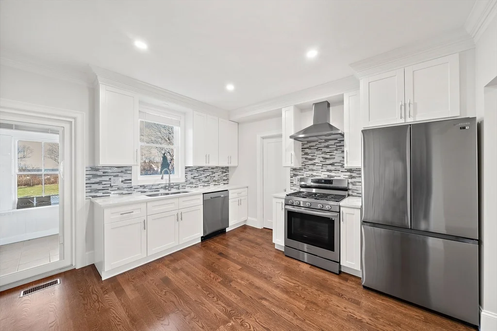 2 bed, 2 bath apartment for rent at 9 Shaw Ct Unit 9, East Braintree