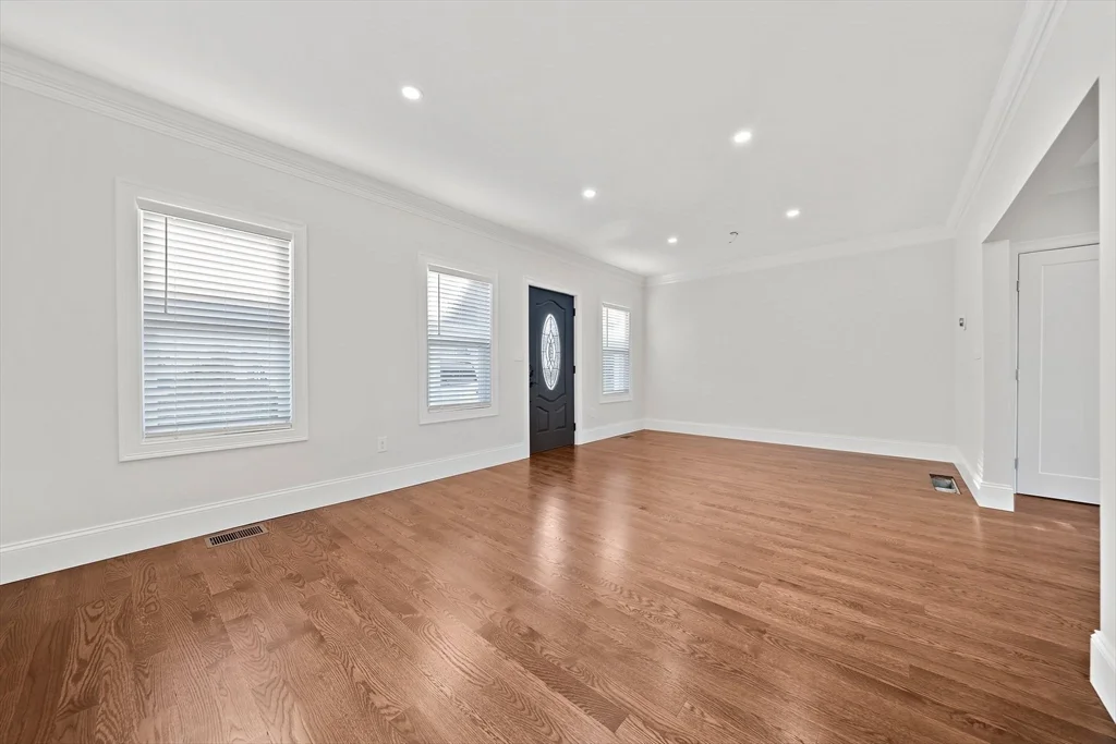 2 bed, 2 bath apartment for rent at 9 Shaw Ct Unit 9, East Braintree — photo 9 of 24