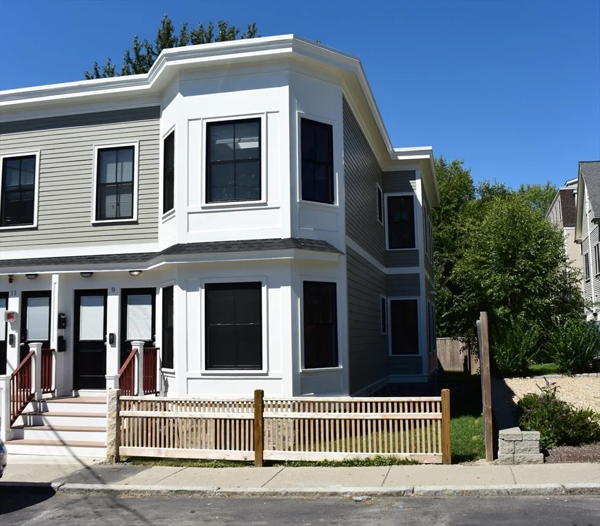 3 bed, 3 bath apartment for rent at 9 Sheridan Unit 1, Neighborhood Nine — photo 15 of 15