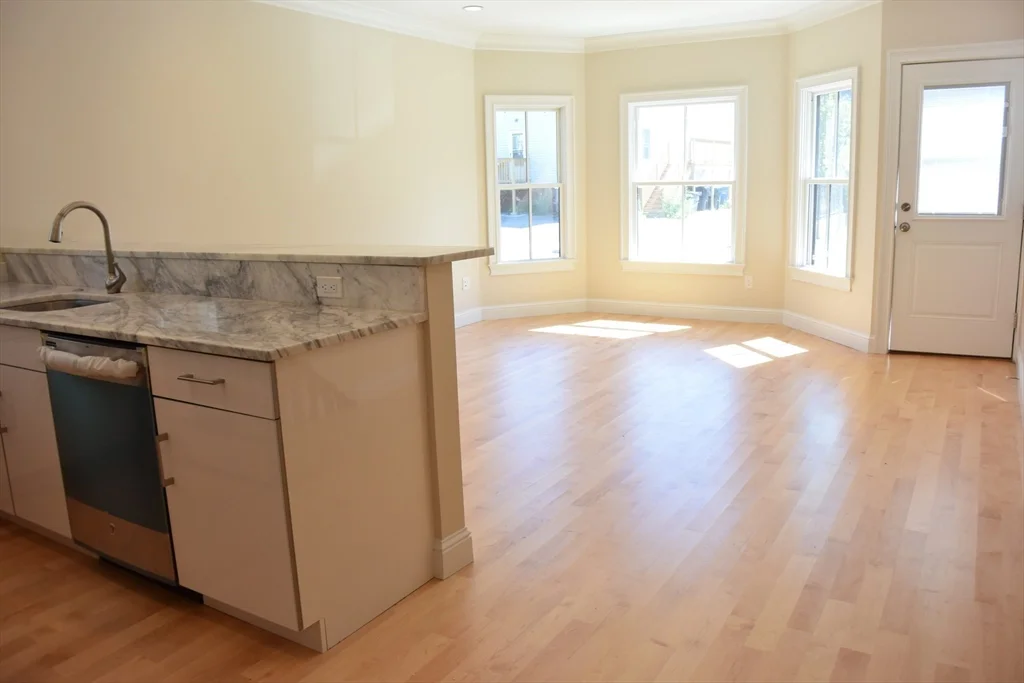 3 bed, 3 bath apartment for rent at 9 Sheridan Unit 1, Neighborhood Nine — photo 2 of 15