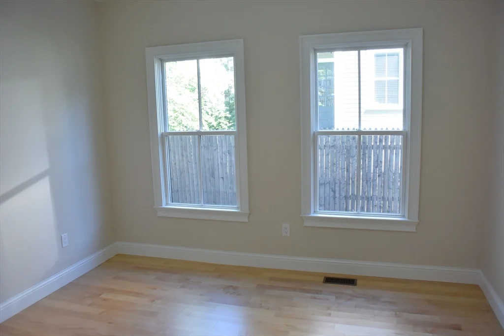 3 bed, 3 bath apartment for rent at 9 Sheridan Unit 1, Neighborhood Nine — photo 6 of 15