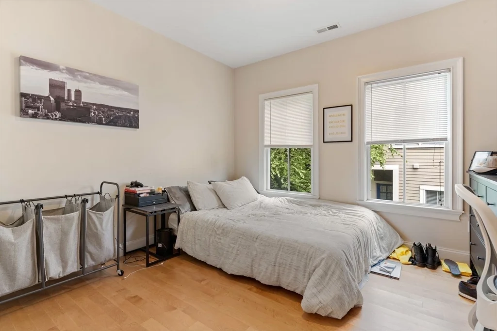 2 bed, 2 bath apartment for rent at 9 Sheridan Unit 2, Neighborhood Nine — photo 10 of 21