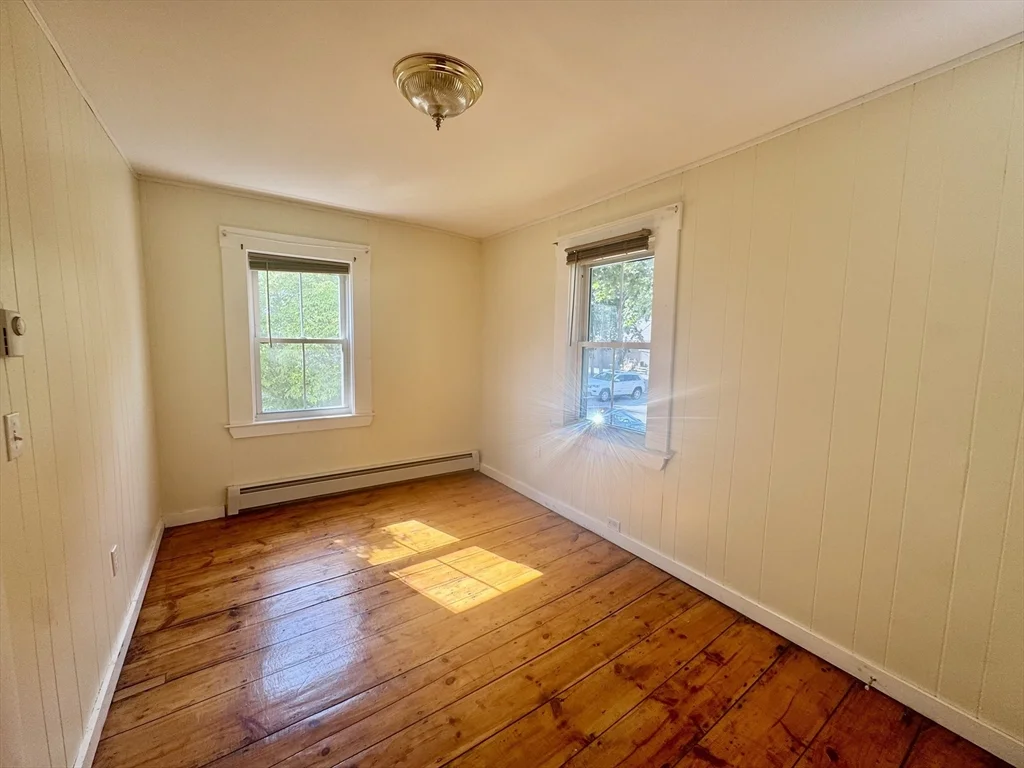 3 bed, 1 bath apartment for rent at 9 Shirley St Unit 1, Ayer — photo 11 of 13